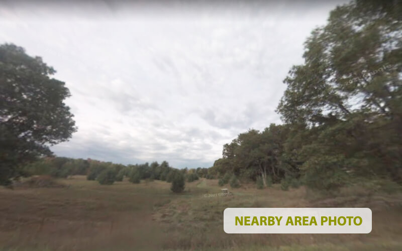 Manufactured Home Ready in Voyager Village 0.53 Acres in