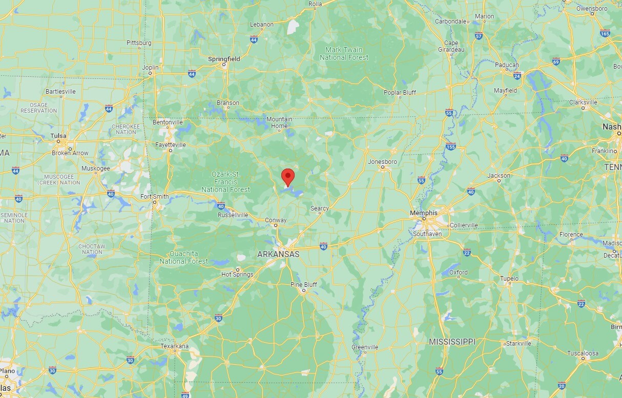 Partially Cleared Corner Lot in Fairfield Bay 0.31 Acres in Van Buren